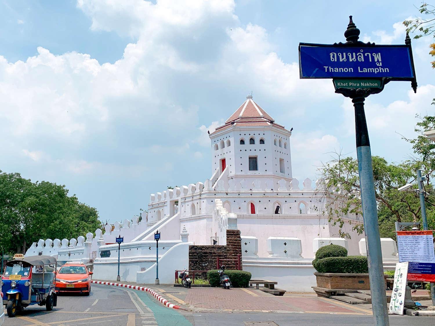 โกอินน์ สีลม - สถานีรถไฟฟ้าเซนต์หลุยส์ Go Inn Silom - Bts Saint Louis Bangkok Exterior photo